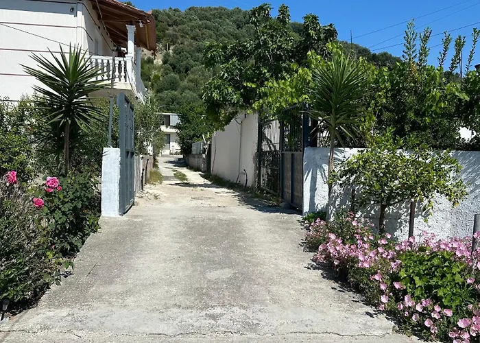 Tiny House * Polisi i Vogel